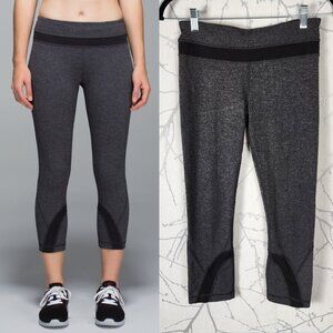 Lululemon Gray Herringbone Luxtreme Mid Rise Inspire Crop 21"